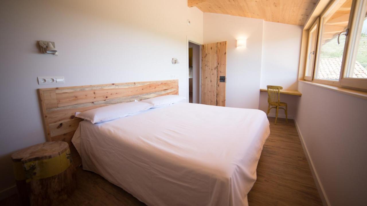 Eco-Apartaments Cal Rossa De Taus Ngoại thất bức ảnh