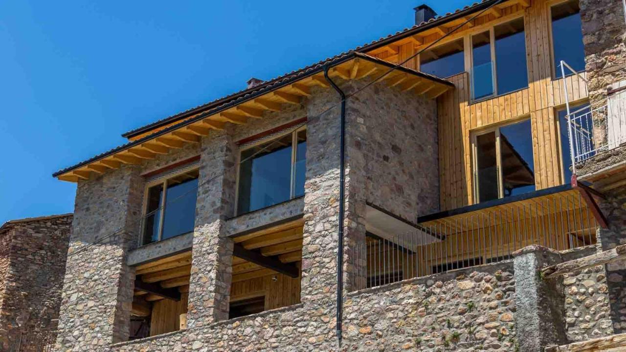 Eco-Apartaments Cal Rossa De Taus Ngoại thất bức ảnh